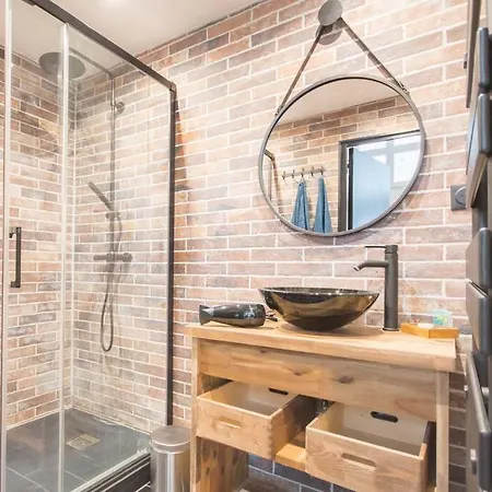 L'appar-t, Esprit Industriel à 2 Pas De L'eau ! * Le Havre